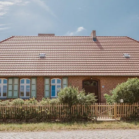 Lehrerwohnung Апартаменты